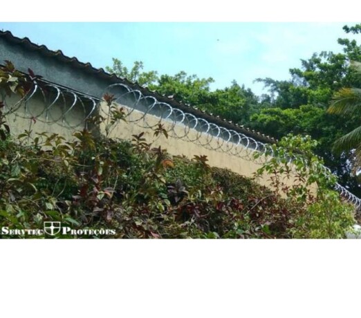 concertina-em-aco-galvalume-rio-de-janeiro-mesquita-rj-pintor-de-parede-e-reformas-no-194337647-big-0