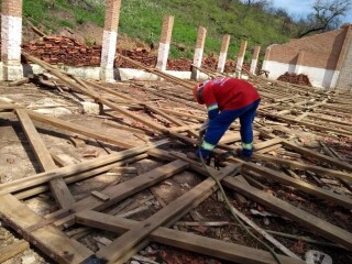 Servicos de Demolico em Geral Pompeia SP Pintor de parede e reformas no [***] 