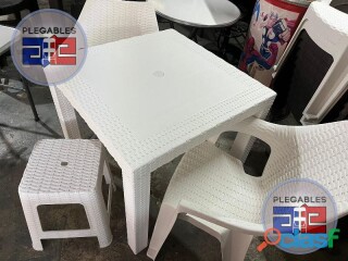 Mesa de plástico blanco ratan en Cuautitlán Izcalli | Clasf casa-y-jardin