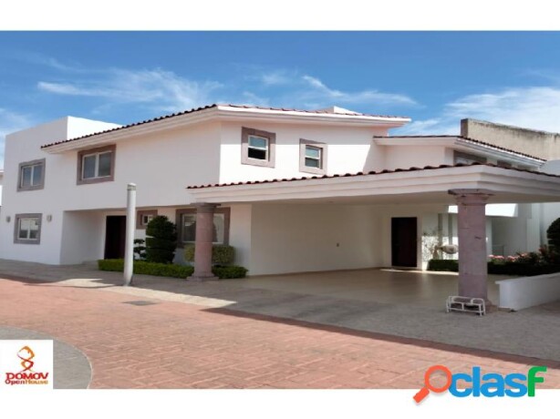 casa-en-venta-en-celaya-fraccionamiento-bernini-en-celaya-clasf-inmobiliaria-big-0