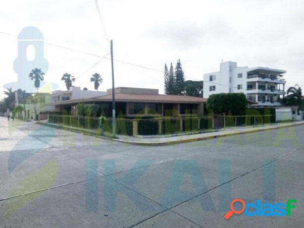 casa-en-venta-en-celaya-jardines-primera-seccion-en-celaya-clasf-inmobiliaria-big-1