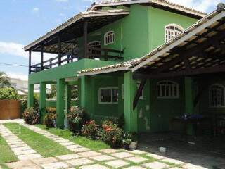 Casa de temporada em Guarajuba, Camacari Bahia. Guarajuba - Casa 34 com piscina e churrrasqueira - Terreno amplo