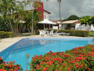 Casa de temporada em Guarajuba, Camacari Bahia. Temporada - Casa 5 suítes com ar - Piscina e Churrasqueira - Guarajuba