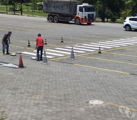 box-para-banheiros-e-espelhos-morumbi-pintor-de-parede-e-reformas-big-0